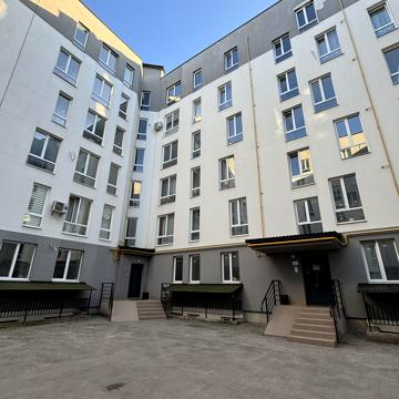 Жовківська вул., 2