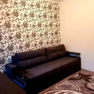 Продам 2-к квартиру с ремонтом возле метро Героев Труда! (87286)