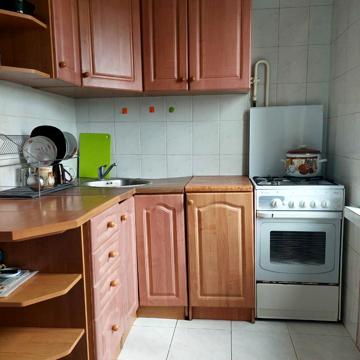 Добрий Шлях вул., 7