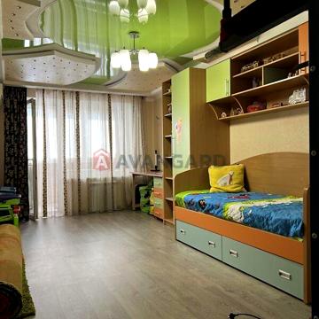Продаж 3к Квартира Авраменка вулиця