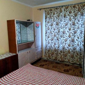 Здається 1-кімнатна квартира  в Солотвино Тячівський район