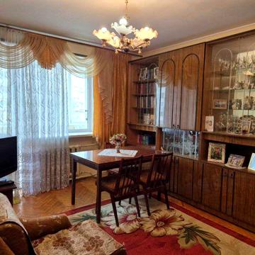 Продам 3 к квартиру в центрі