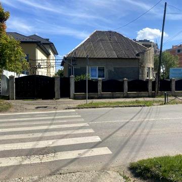 Продаж будинку вул. Загорська, м. Ужгород при центральній дорозі