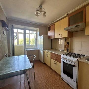 3к. Космос, 3/9, окремі кімнати.