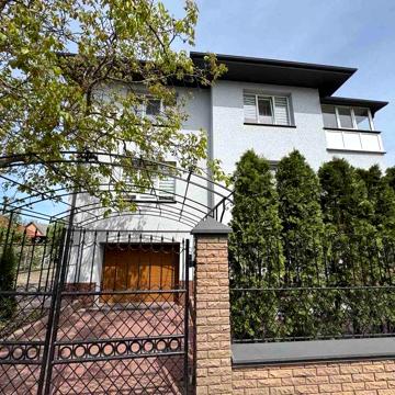 Будинок на вул. Федорова