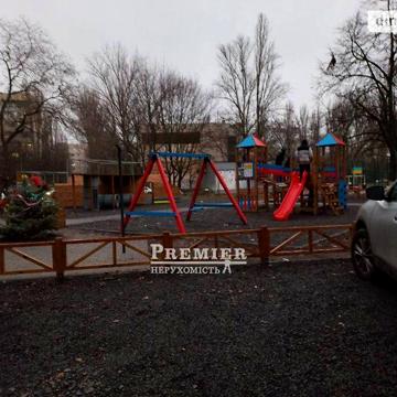 Продаж 2к Квартира Кримська вулиця