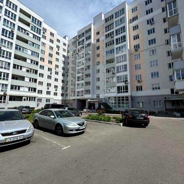 1 кімнатна квартира, 64м2, вул. Жабинського 2в