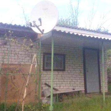 У продажу відмінний варіант дачі, Високий