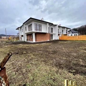 Продаж / Будинок / вул. Стрілецька, Винники