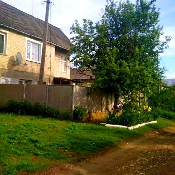 Продам  2-х поверховий будинок в Богодухові