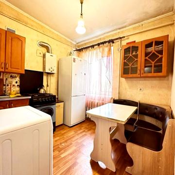 Тараса Шевченка просп., 24