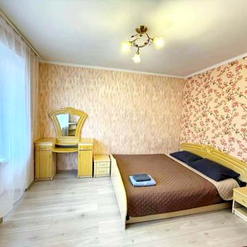 Миколи Леонтовича вул. (Глінки), 11