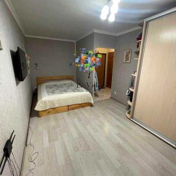 Продам 1-кімн. Ушинського вул. 16, 30 м.кв
