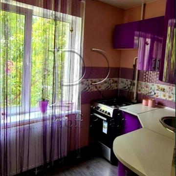 Новомостицька вул., 8