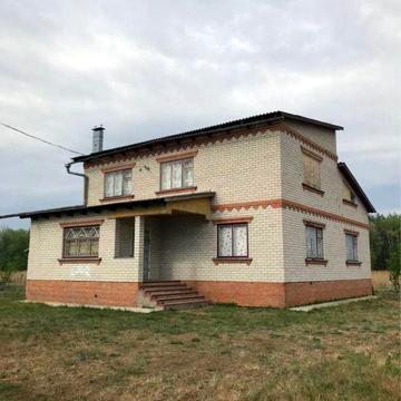 Продам будинок 200 кв.м., 19 соток, м. Ізюм