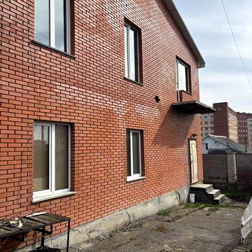 Продаж 3к Дім Олега Ольжича (Разіна Степана) вулиця