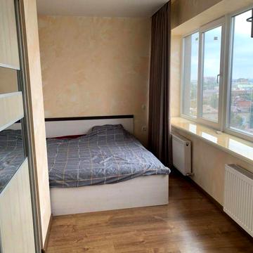 Сдам 3 к.Квартиру в Центре в жк Дельмар
