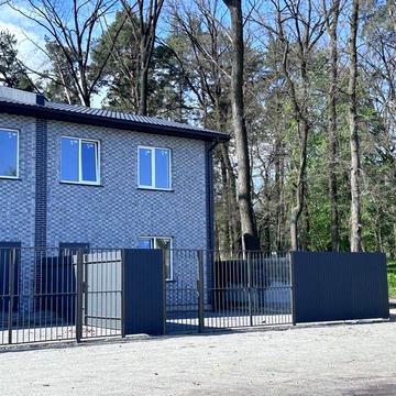 Продам таунхаус в центрі міста, максимальне наповнення 50000 $