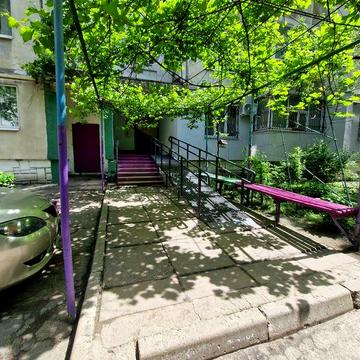 Продаж 2х кімнатної квартири покращеного планування на Керченській
