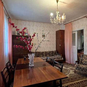 Частина будинку 3 кімн Немир.шосе Паркомісце