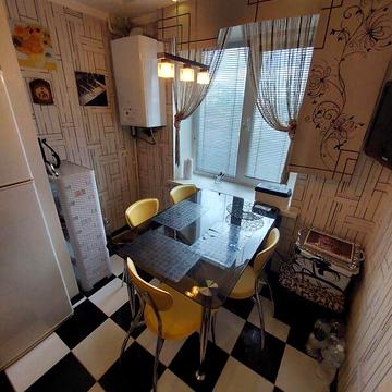 Продаж 3к Квартира Январьова вулиця