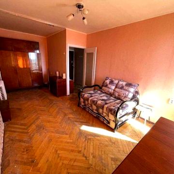 Сдам 1-комн. квартиру. ул. Черных Запорожцев (Запорожца) 15. Воскресен