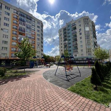 Здається  в оренду 2-во кім квартира вул.Залізнична  ЖК Веселка