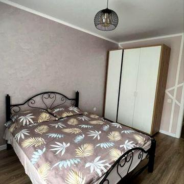Оренда 2 кімнатної  квартири Вільна