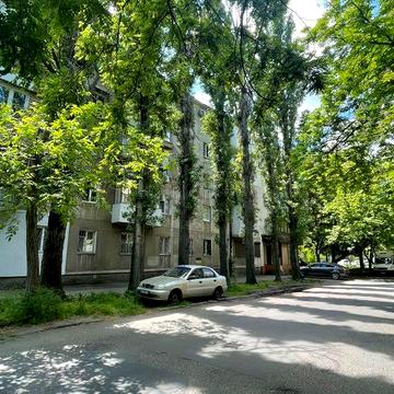 Продам  3 Комн.квартиру ул. Армейская /Сегедская