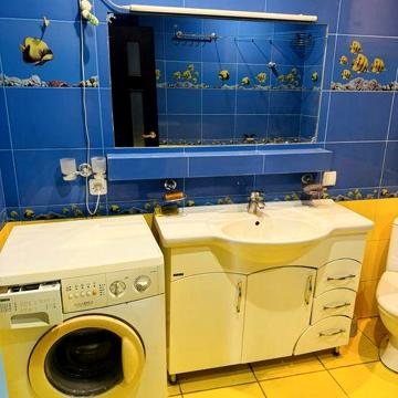 Сдам 1-ю квартиру 47 кв. новострой, район ТРК Украина