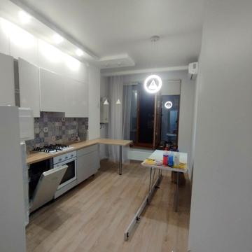 Дача Ковалевського вул., 121 к1