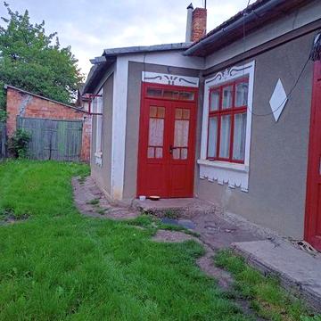 1/2 будинку, Роша