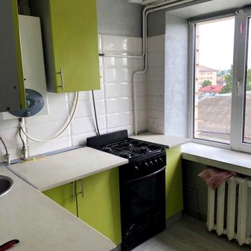 Продам 3-х кімнатну квартиру