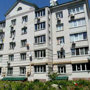 Погребняка вул., 14