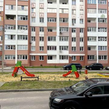 Барабашова академика, 10Б