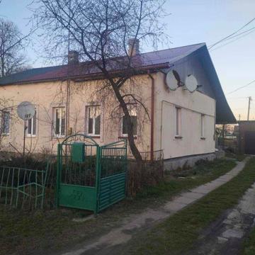 2-х кімнатна квартира смт. Лопатин
