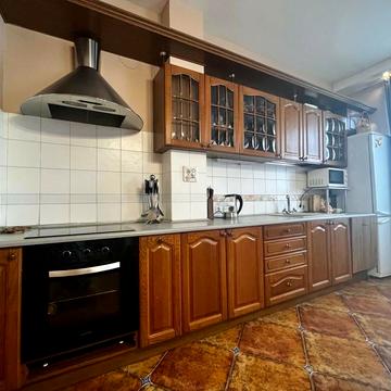 Лесі Українки просп. (Пушкіна), 13