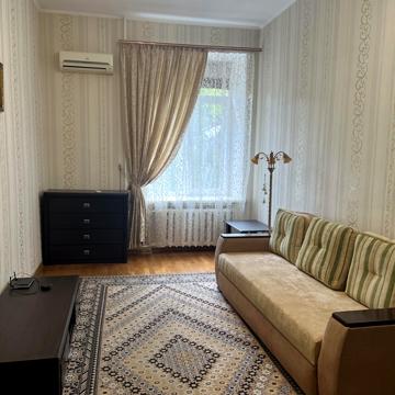 Старокозацька вул. (Комсомольська), 74