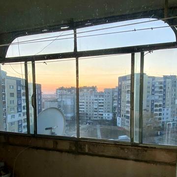 Володимира Вернадського вул., 28