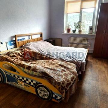 Продаж 2 кімнатної квартири. Бабурка. Калнишевського 18