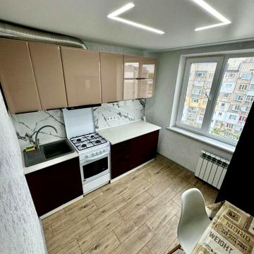 1 комнатна квартира  с ремонтом