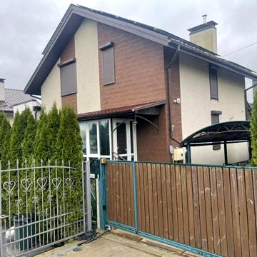 Квітнева вул.
