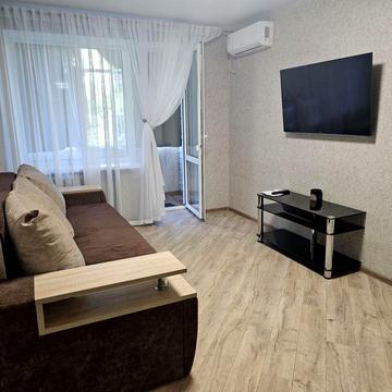 Сдам 1кв Правый берег на ул.Рабочая д.95а