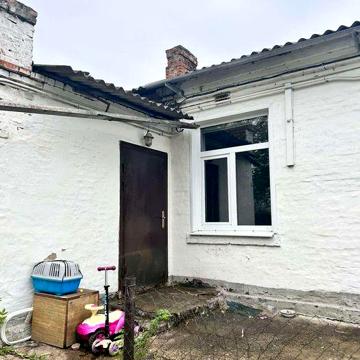 Продам квартиру барачного типу