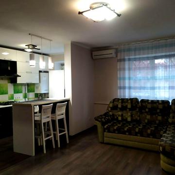 Івана Нечуя-Левицького вул. (Каруни), 76б