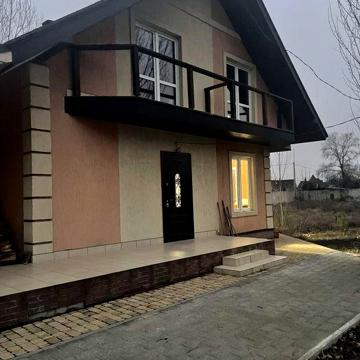 Будинок в аренду з виходом на Дніпро