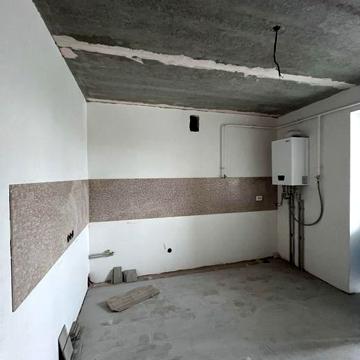 Новобудова. Пр-т Свободи. 5 поверх.З частковим ремонтом.
