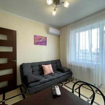 Довготривала оренда 1к квартири (вул. Побутова, 4)