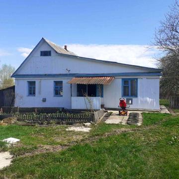 Продам дім ,район дружби гали