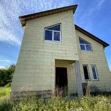 Двоповерховий будинок Буча Дом